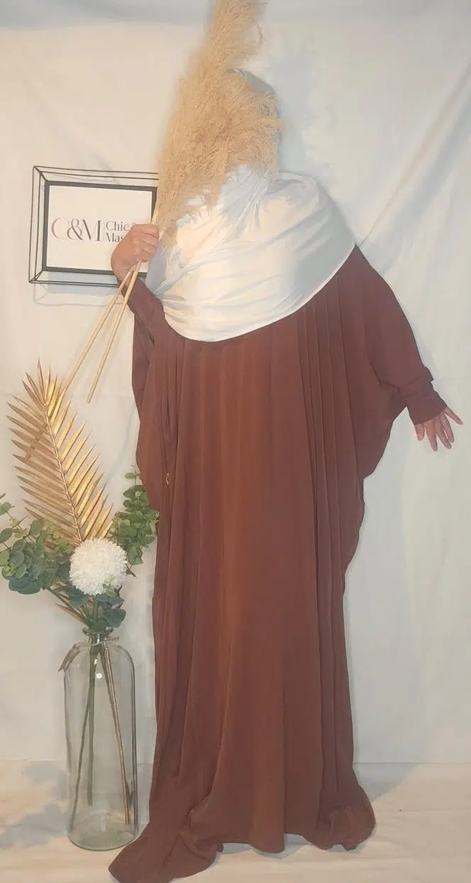 Abaya Papillon d’Allaitement zip Marron face