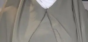 Détails Abaya Hijab Intégré Kaki